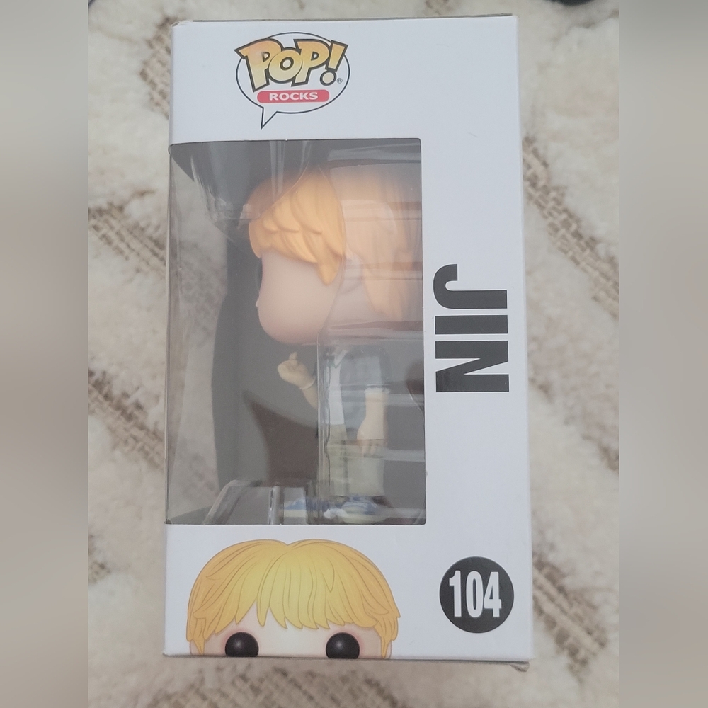 BTS Jin Pop! Rocks Vinyl Figure - Picture 4 of 6